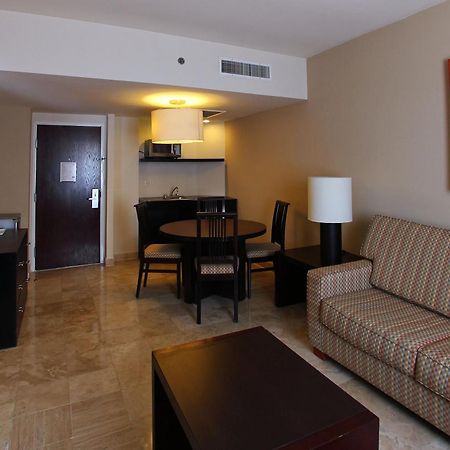 Fiesta Inn Coatzacoalcos Εξωτερικό φωτογραφία