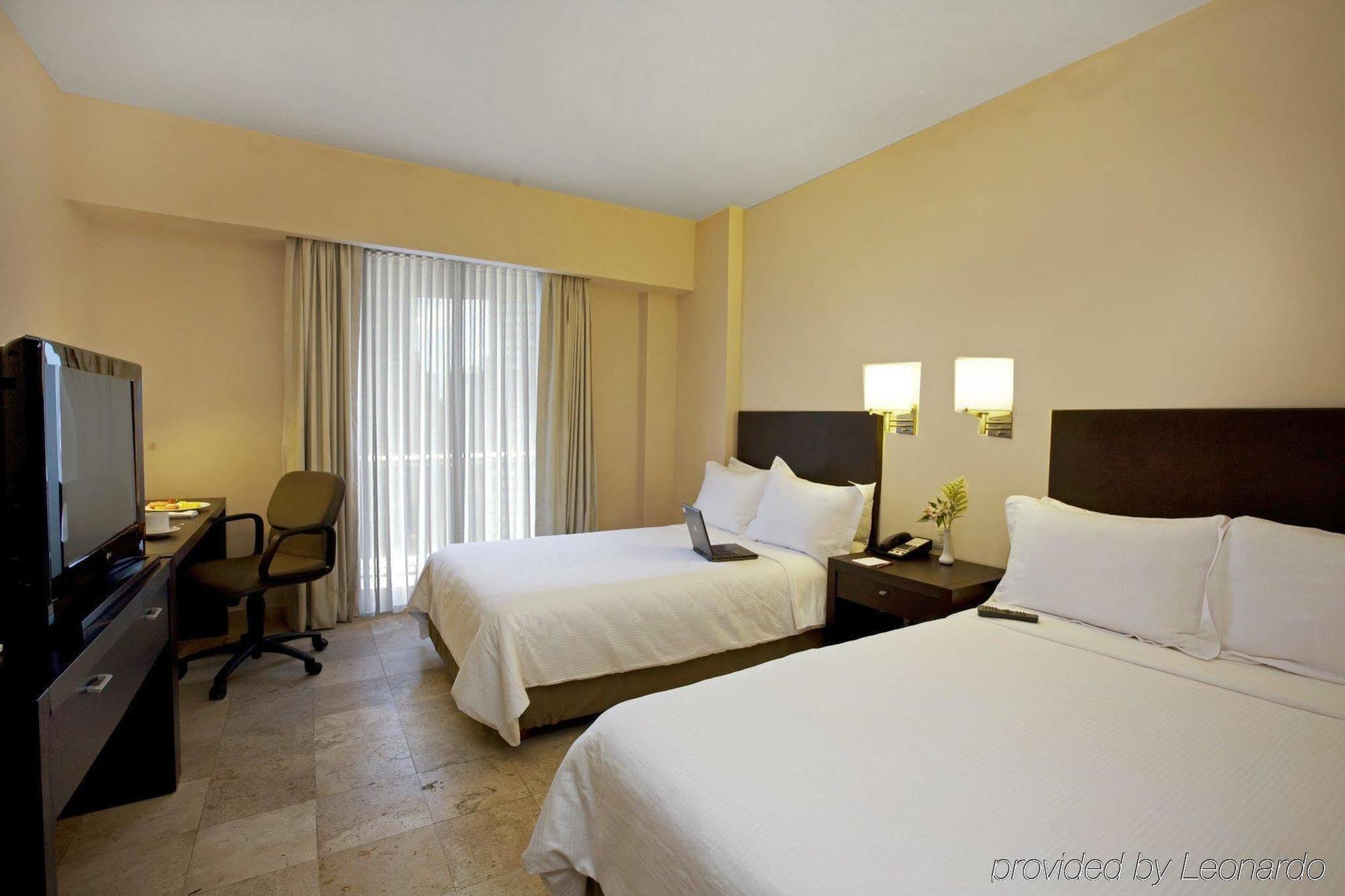 Fiesta Inn Coatzacoalcos Εξωτερικό φωτογραφία